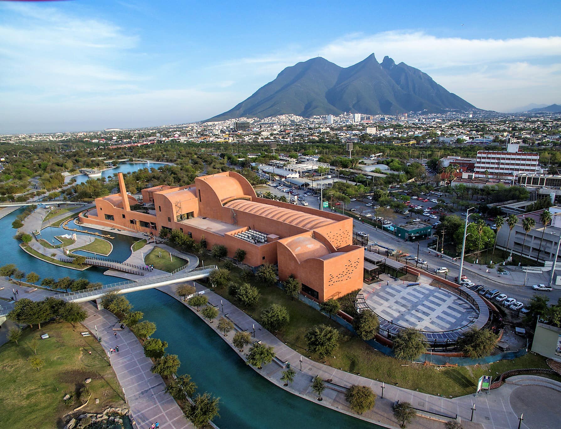 Parque Fundidora in Monterrey celebrate first Green Flag Award in Mexico Parque Fundidora in Monterrey celebrate first Green Flag Award in Mexico
