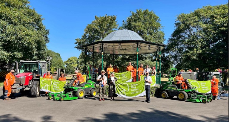 2,391 parks and green spaces amongst UK’s best in Green Flag Award’s 30th Anniversary year